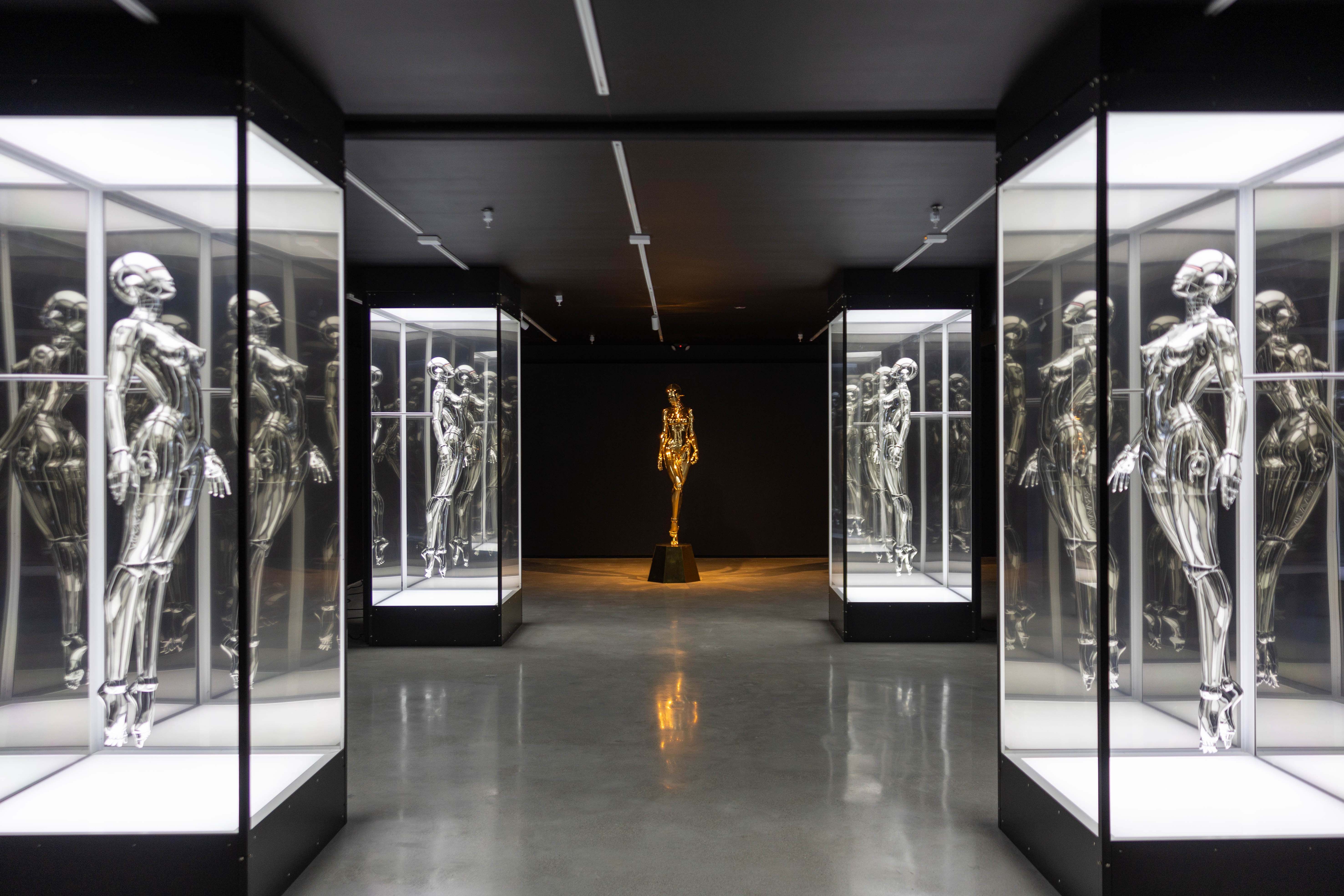 アート・デザイン・音楽 NAGA HAJIME SORAYAMA Hajime Sorayama (@hajimesorayamaofficial) • Instagram photos