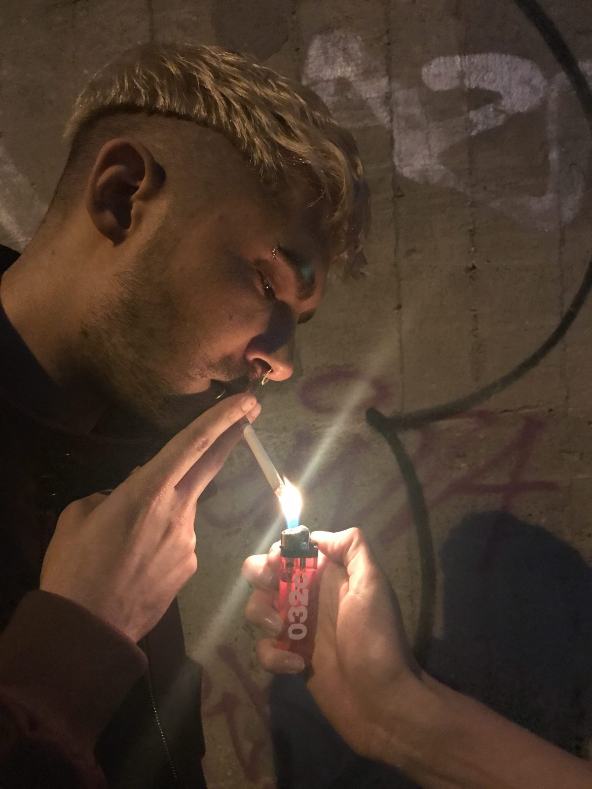 A Cigarette with … BILL KAULITZ