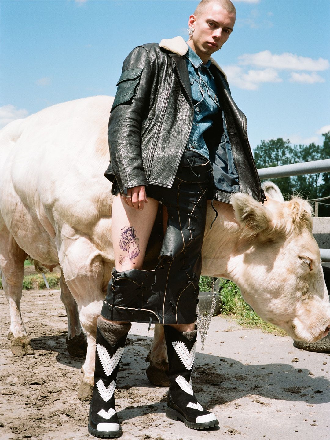 A Cow Called Exctasy: JAMES GILES and AKEEM SMITH Go Bovine