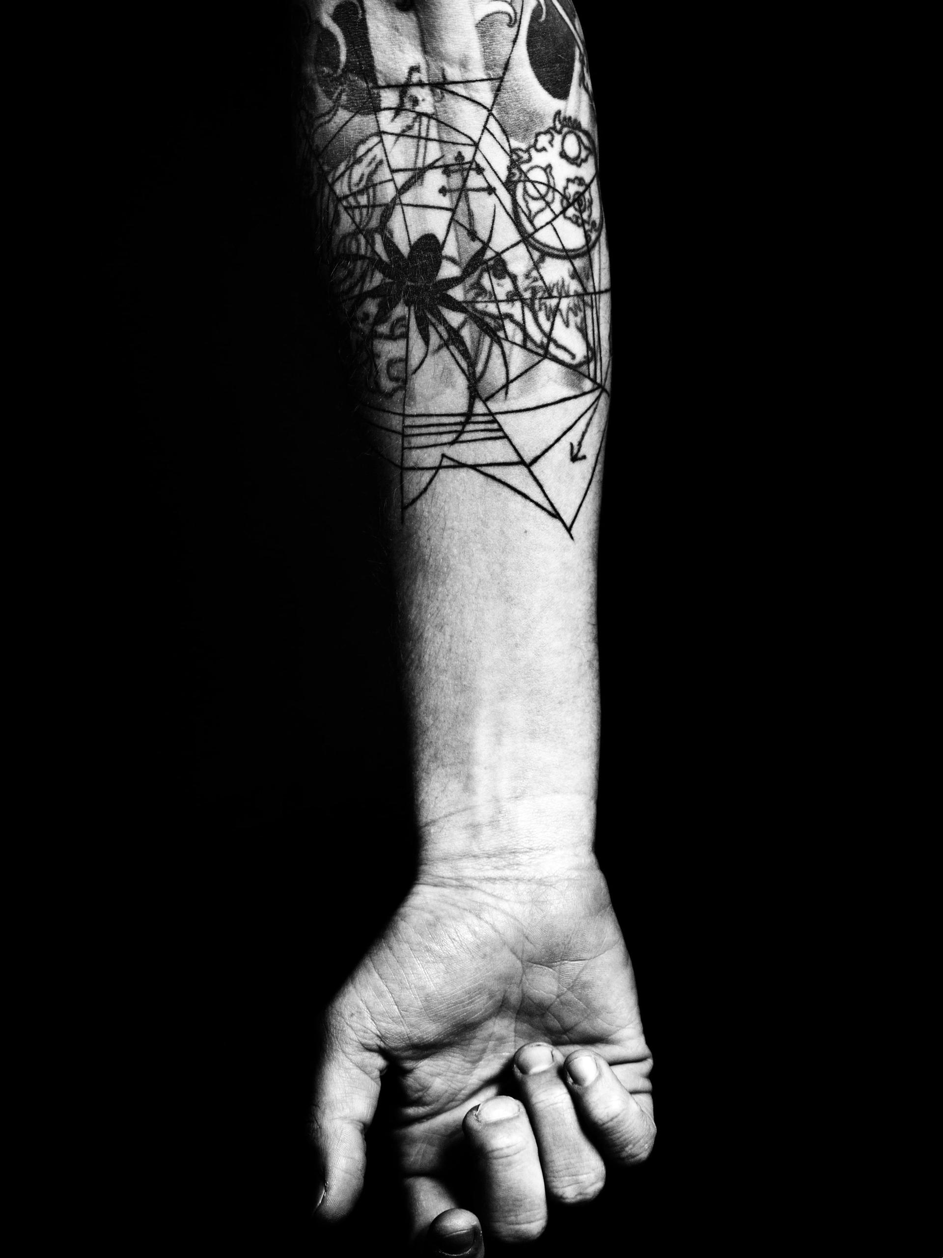 Ghosts War Romance Tattoos: SCOTT CAMPBELL, Great American Folk Artist