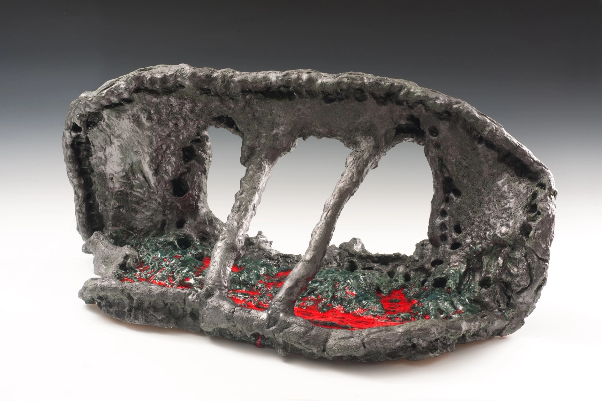 Sterling Ruby, Drive-Thru Pewter Facial, 2010. Ceramic. Courtesy Sterling Ruby Studio and Thomas H. Lee and Ann Tenenbaum. Photo: Robert Wedemeyer