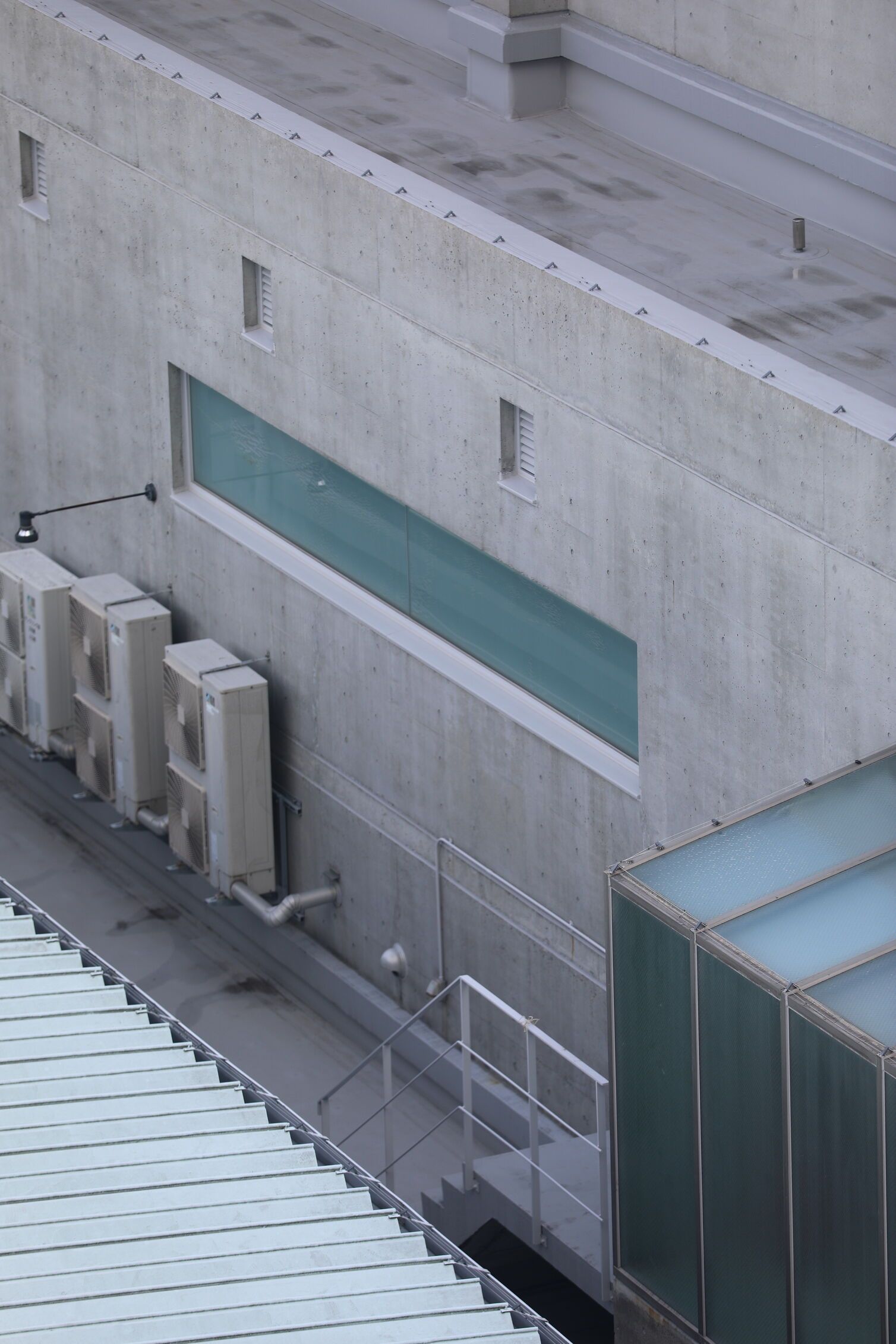 ISS in Kobe. Photo: James Oliver
