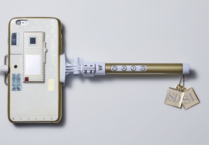 Why SIMON DENNY Bootlegged the World’s Oldest Selfie-Stick
