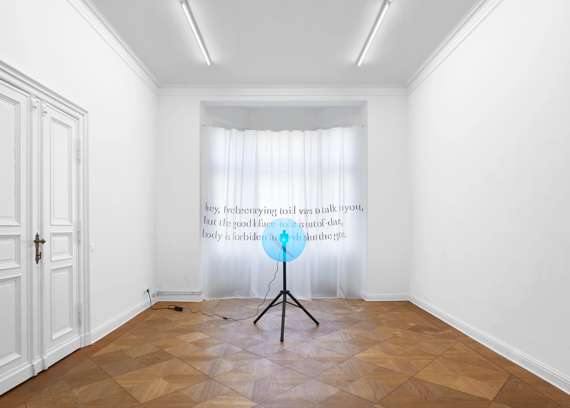 Shuang Li, INTRO TO CIVIL WAR, 2019. Installation view. Courtesy of the artist and Open Forum.