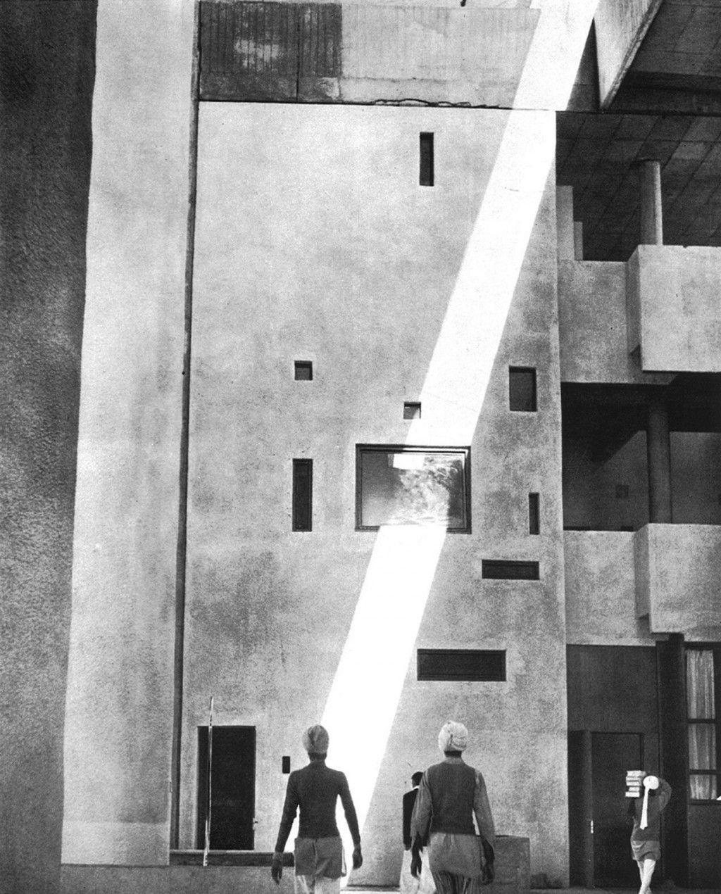 “Expedaction” by Le Corbusier