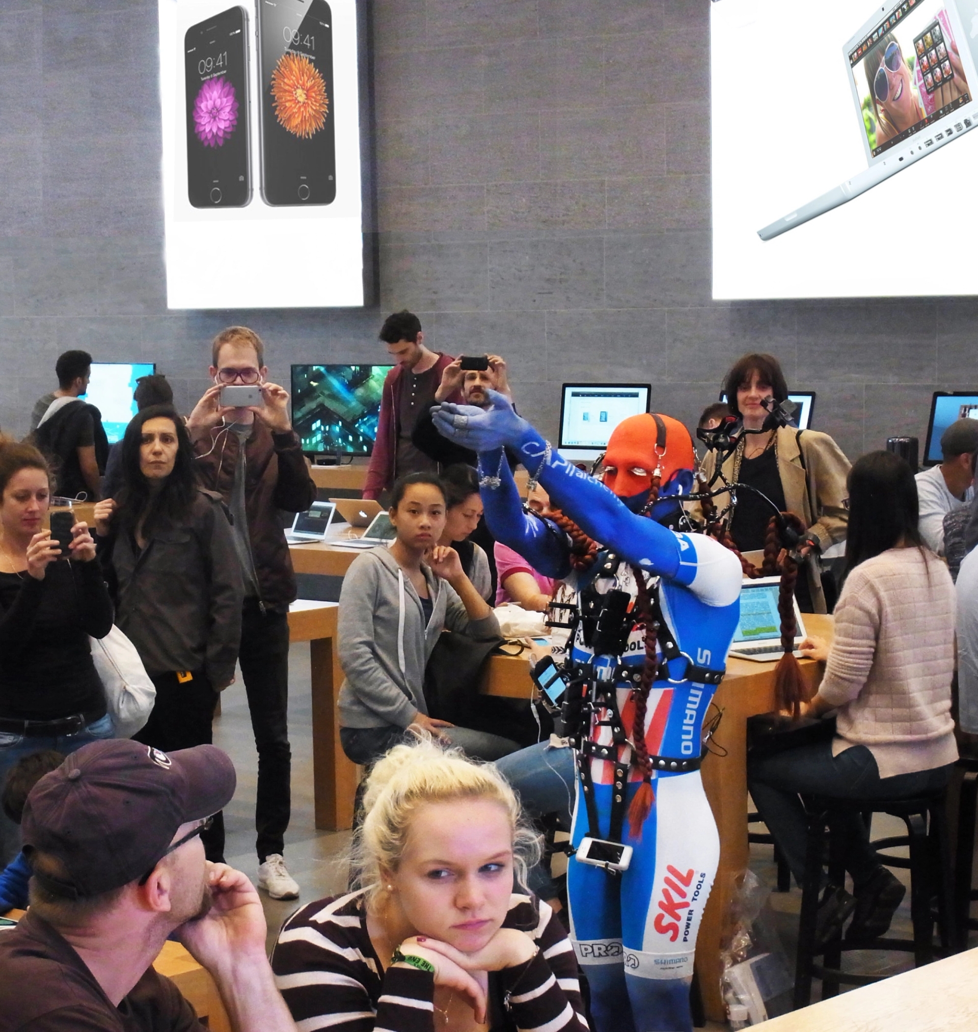 Protekto.x.x. 5.5.5.4 stages a "techno-alchemical" infiltration at the Apple Store on Kurfürstendamm in Berlin.