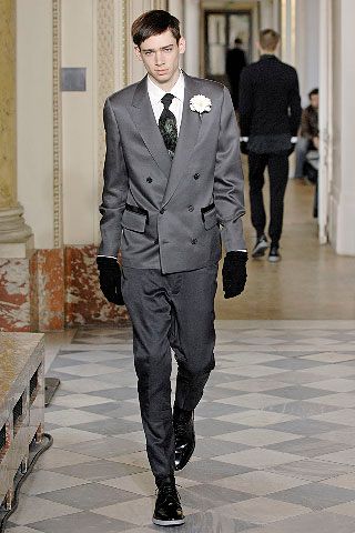 LANVIN スーツ LANVIN 濃紺のオーダースーツ - ブログ｜大阪のオーダースーツ