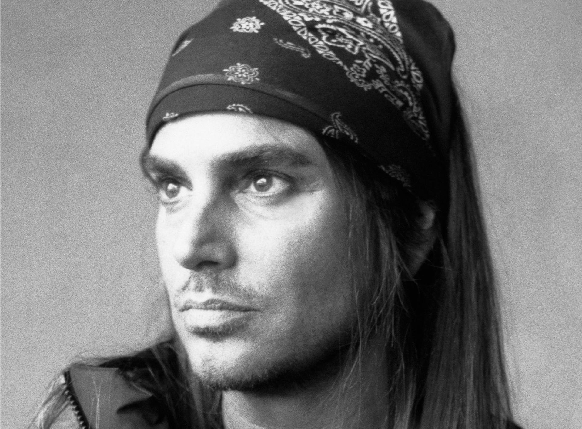 Who Is STEVEN MEISEL?