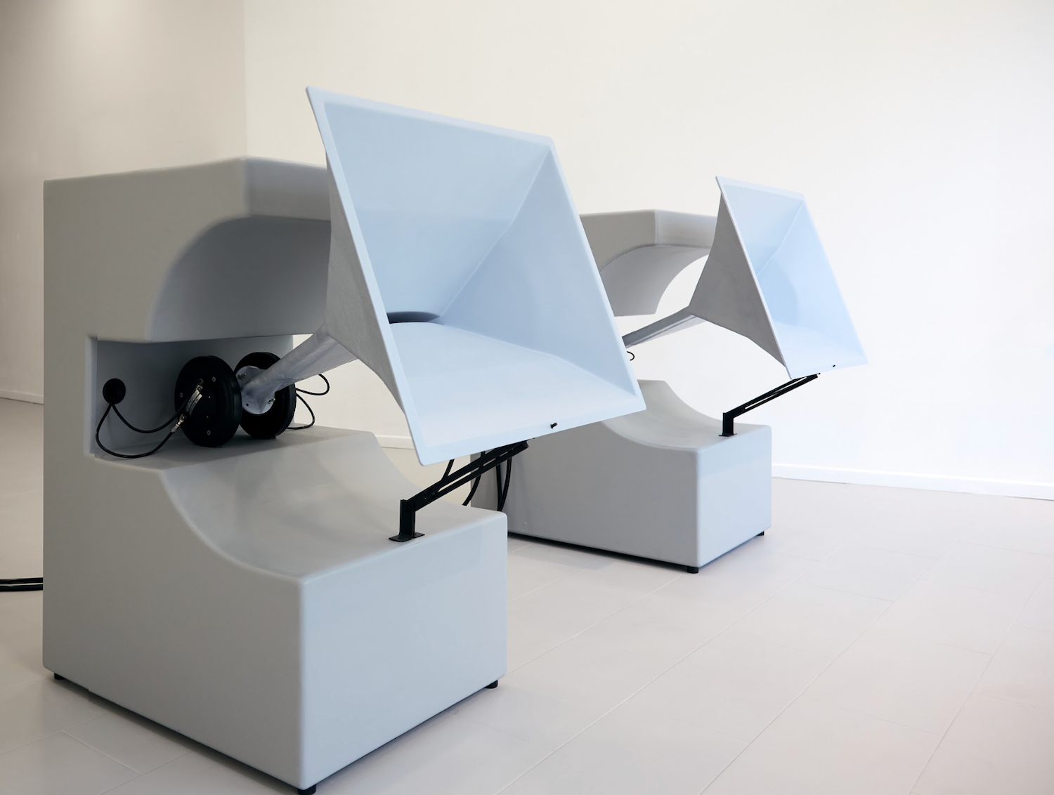 Chutes and Signals by Erwan Sene