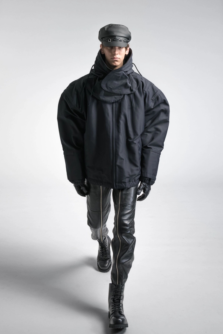 032c READYTOWEAR: The Fall/Winter 22-23 Guilty Collection Lookbook | 032c