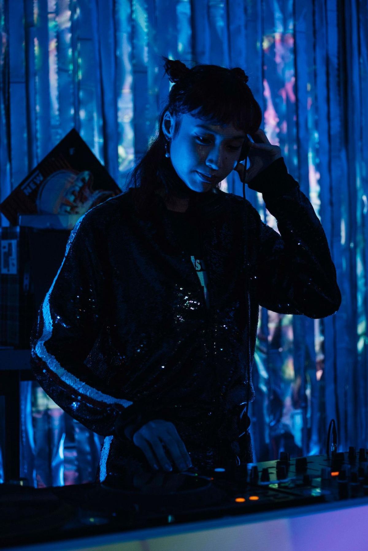 chun li onitsuka tigers