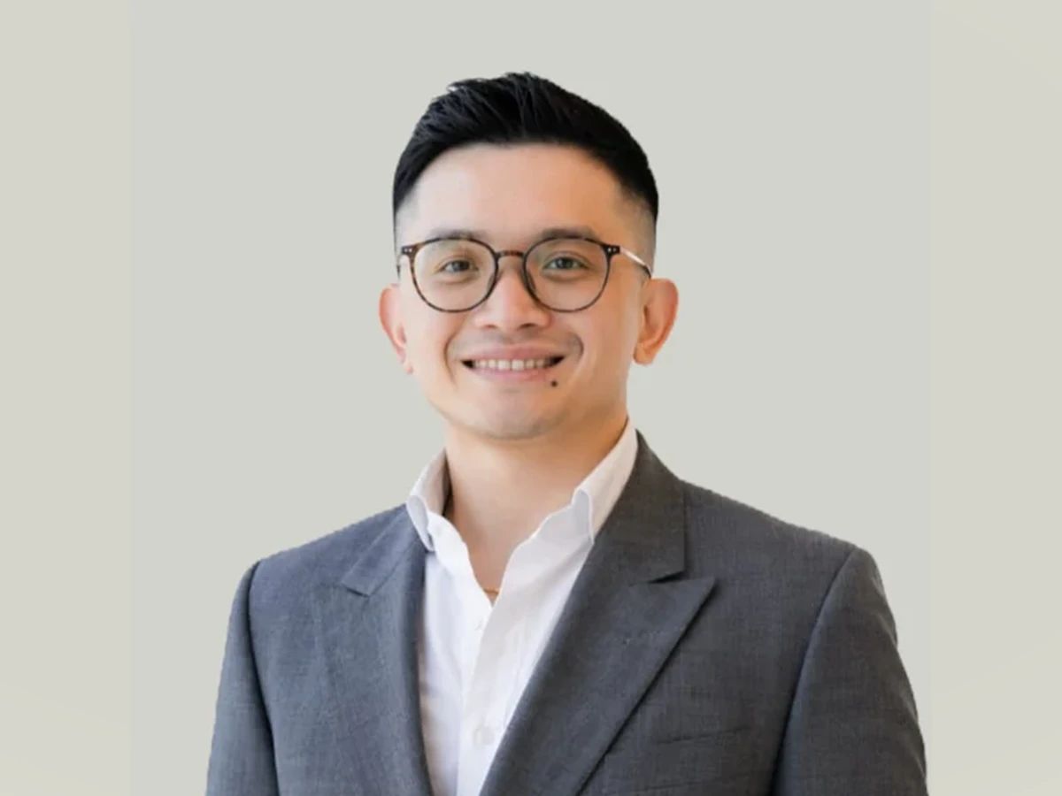 肖像：Ariss Alexander