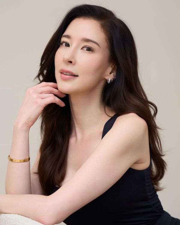 Stephanie Carrington