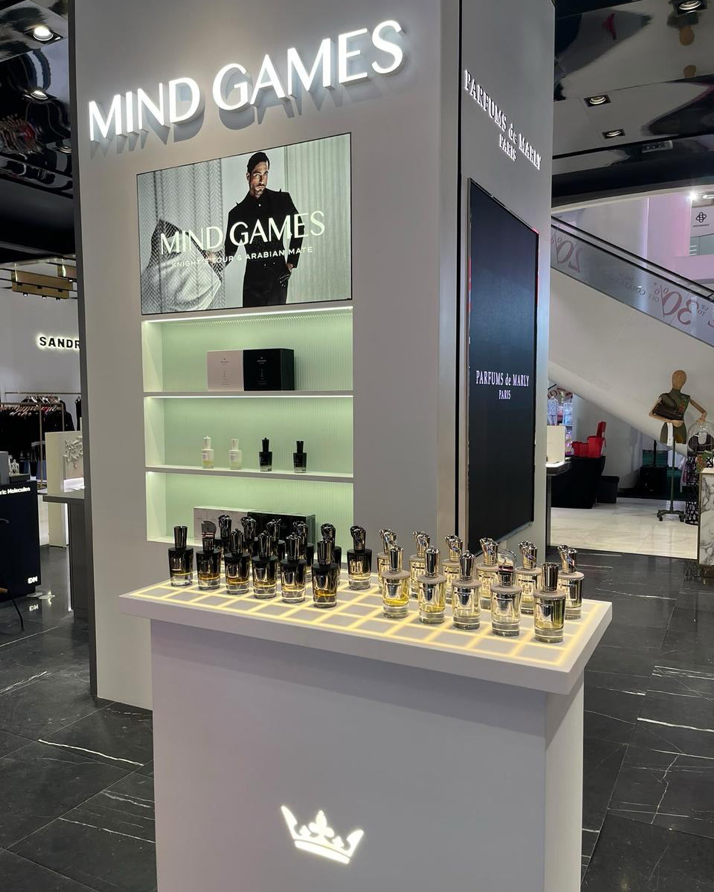 MIND GAMES — Knight'`s Tour & Arabian Mate, image 9.1