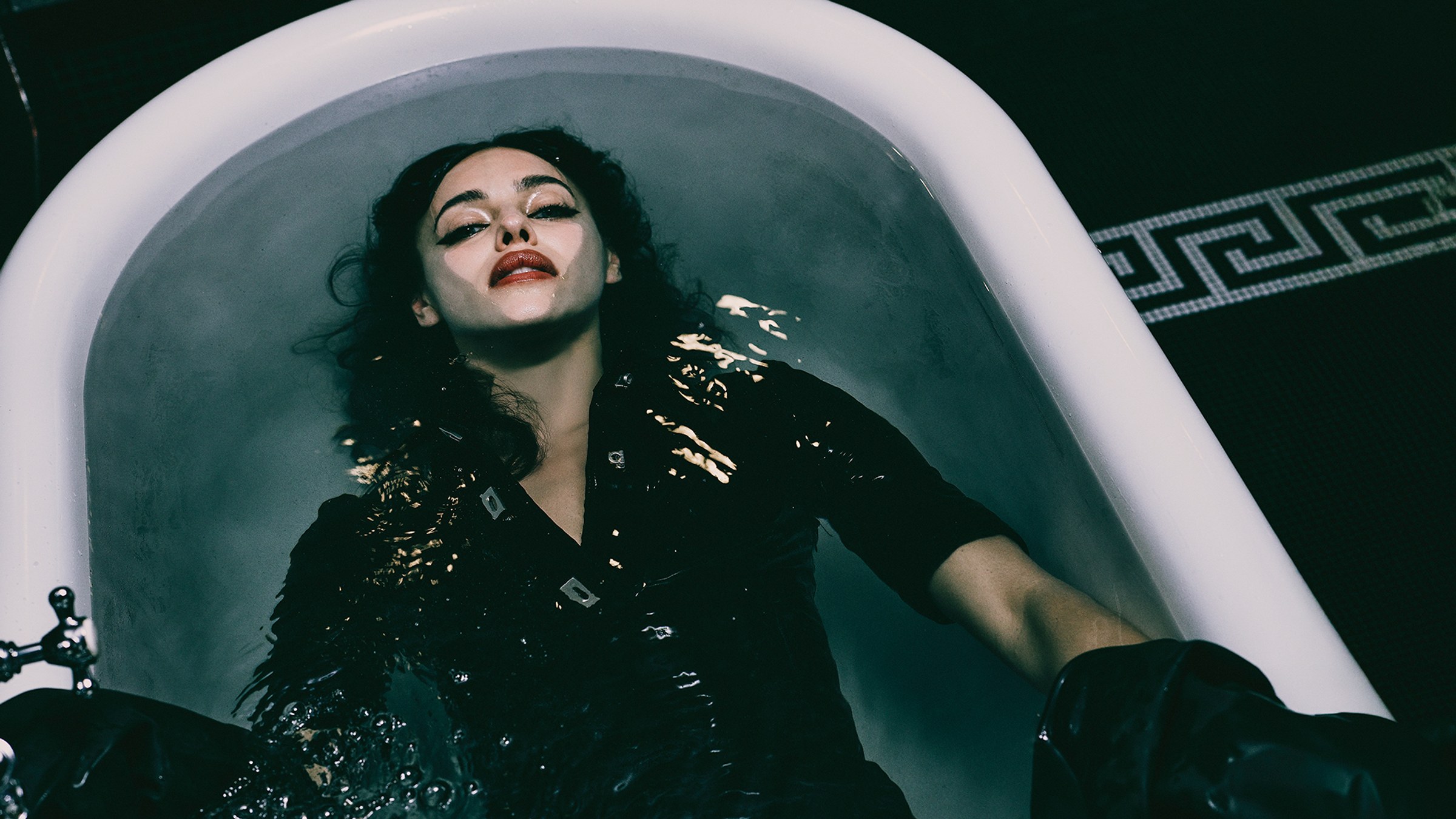 V MAGAZINE `158 — Irina Shayk, image 3.2