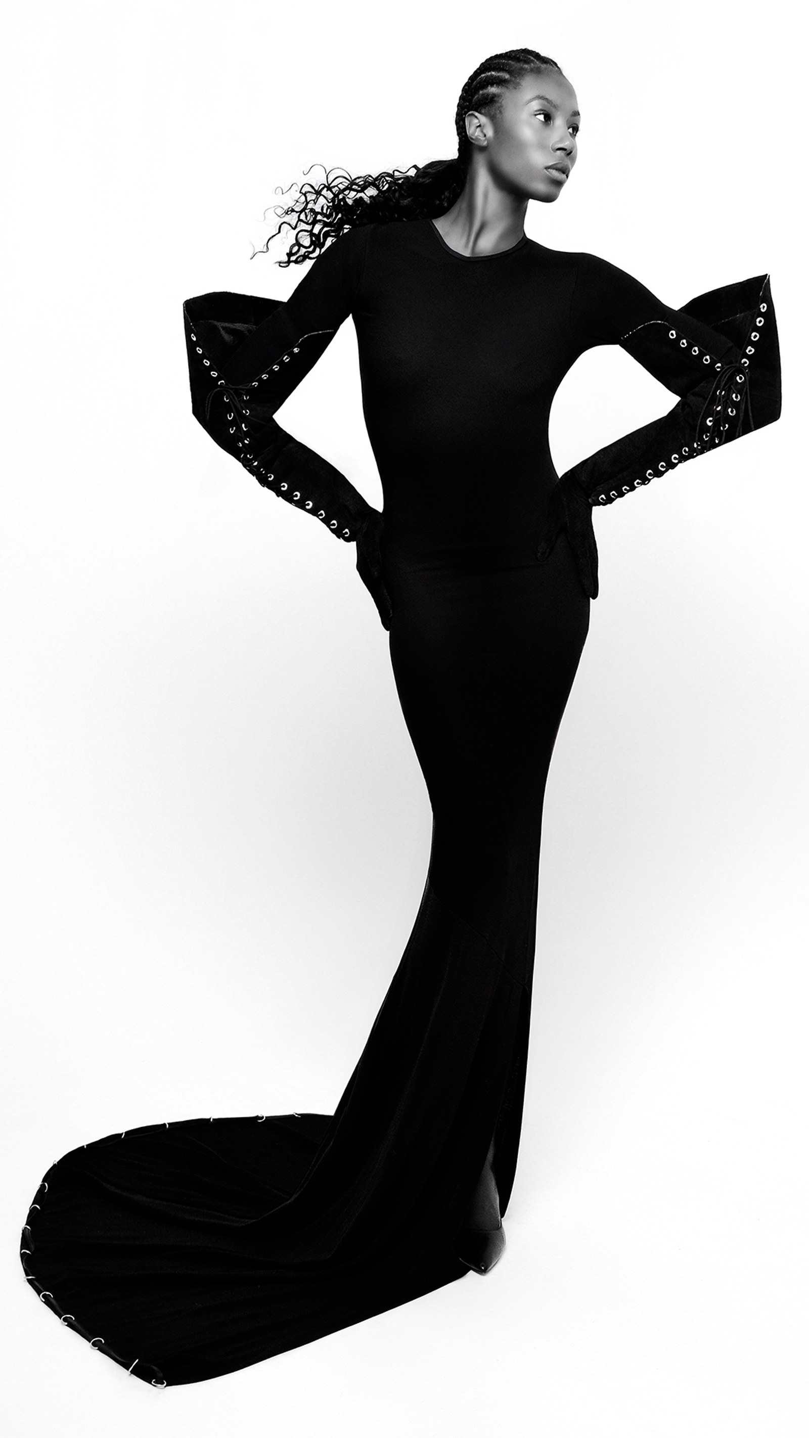 MODEL TEST — Antoinettes