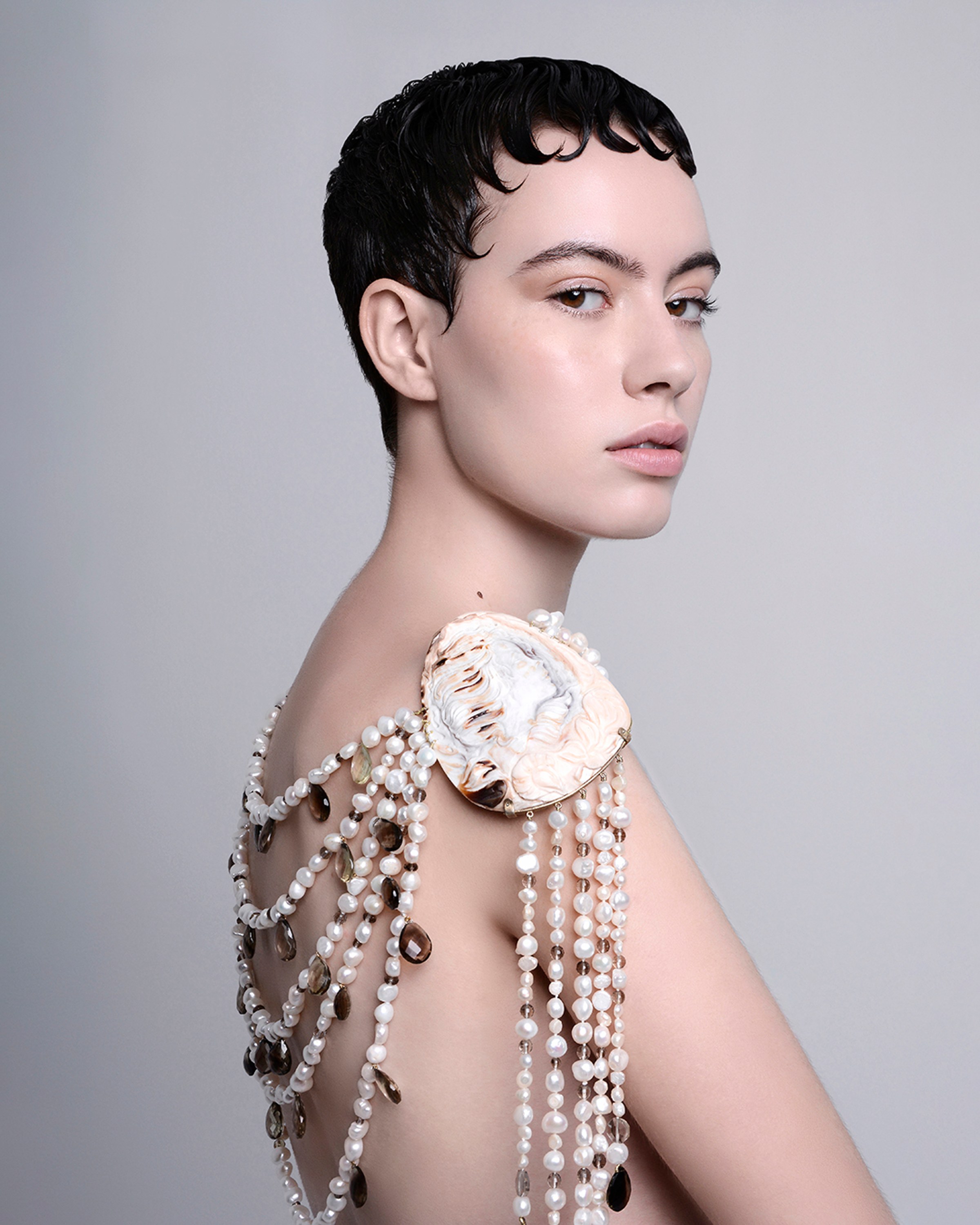 MODEL TEST — Antoinettes, image 2.2