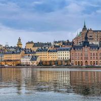 Hemstädning i Stockholm: så hittar du rätt städare 2026
