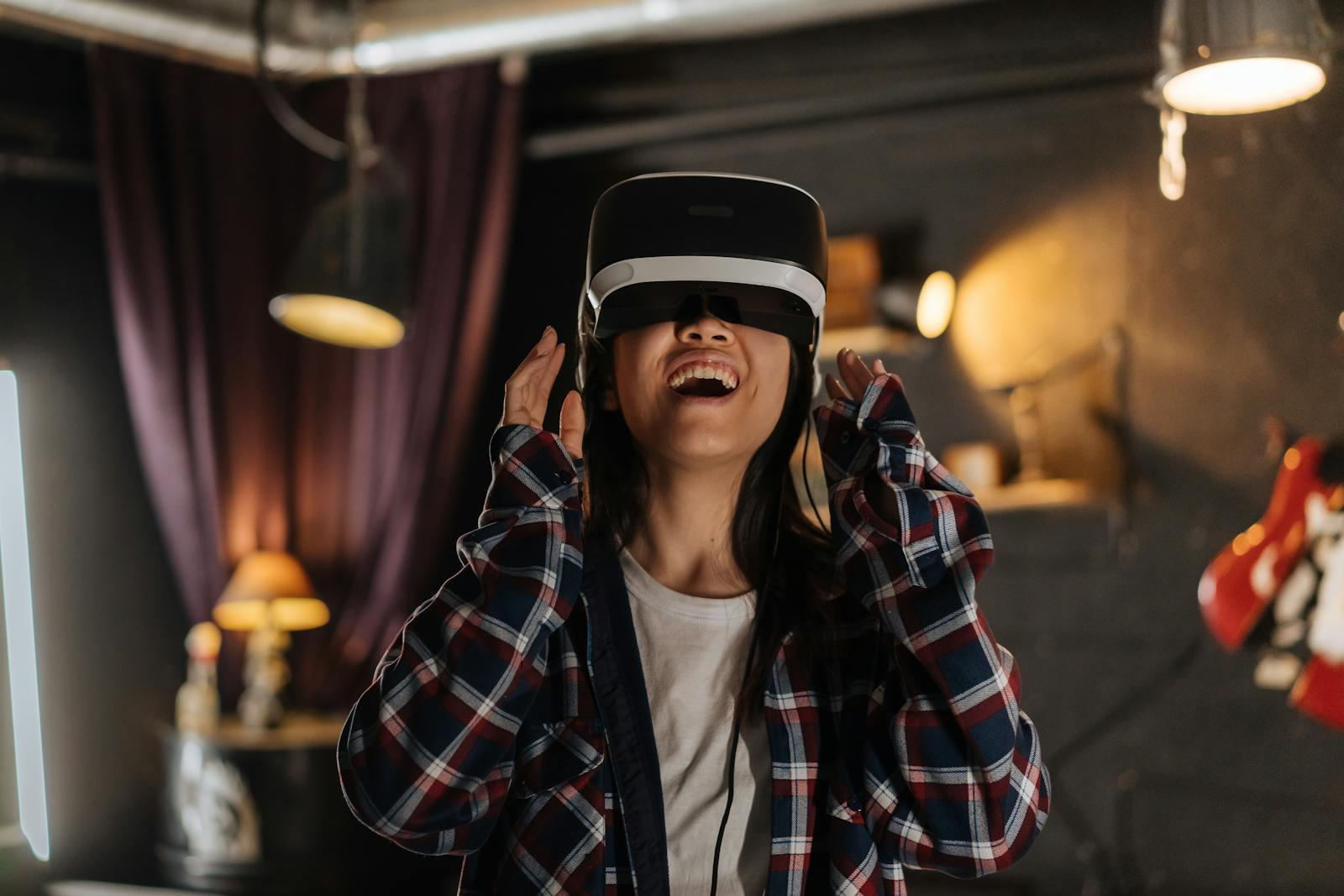 A person experiencing a virtual reality scenario through a headset