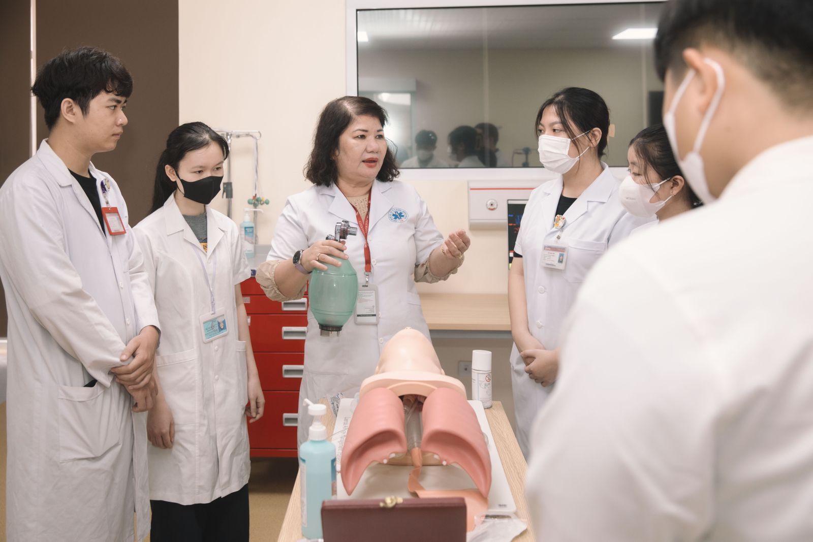 A high-fidelity simulation setting