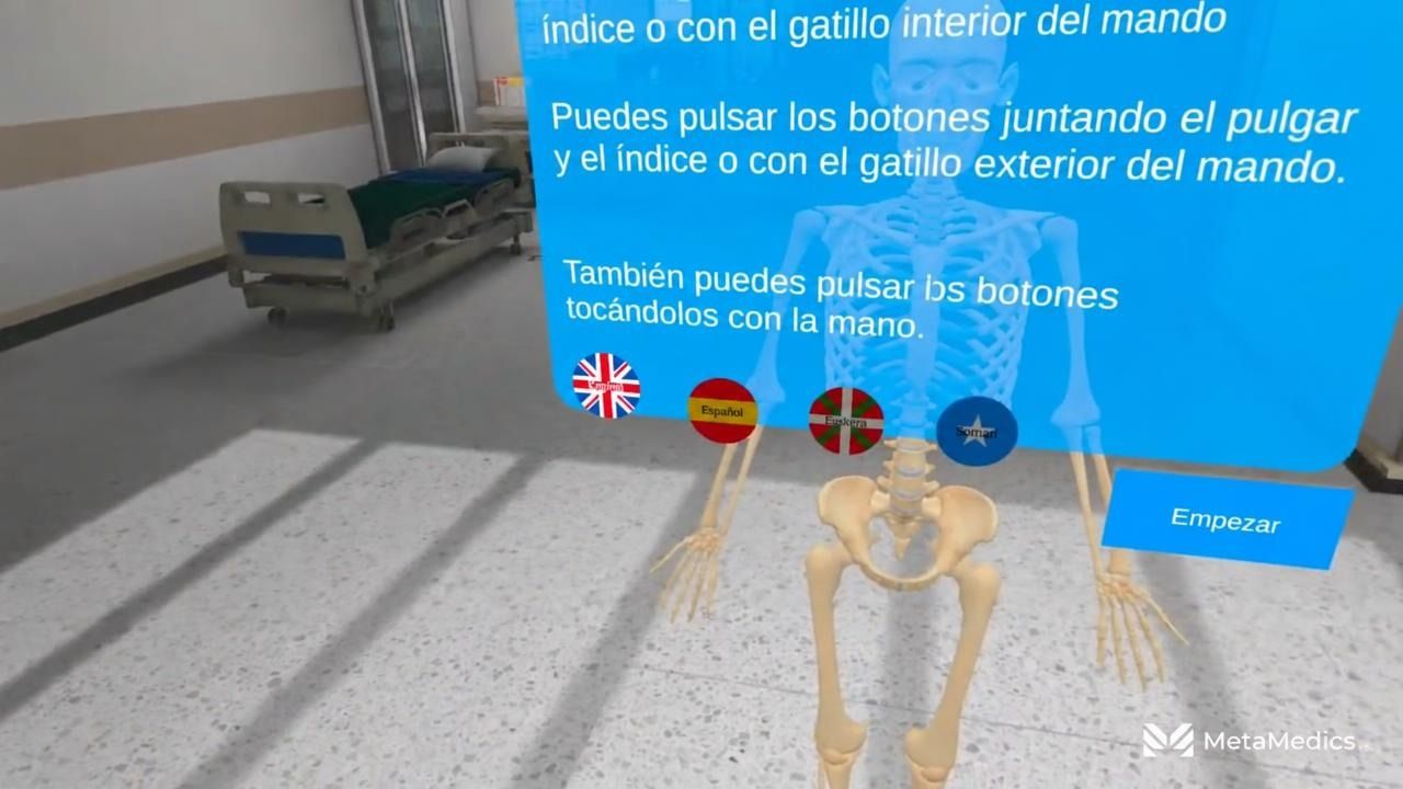 Pantalla de bienvenida de la simulación de anatomía con el selector de idioma: las instrucciones y las etiquetas cambian al idioma del estudiante
