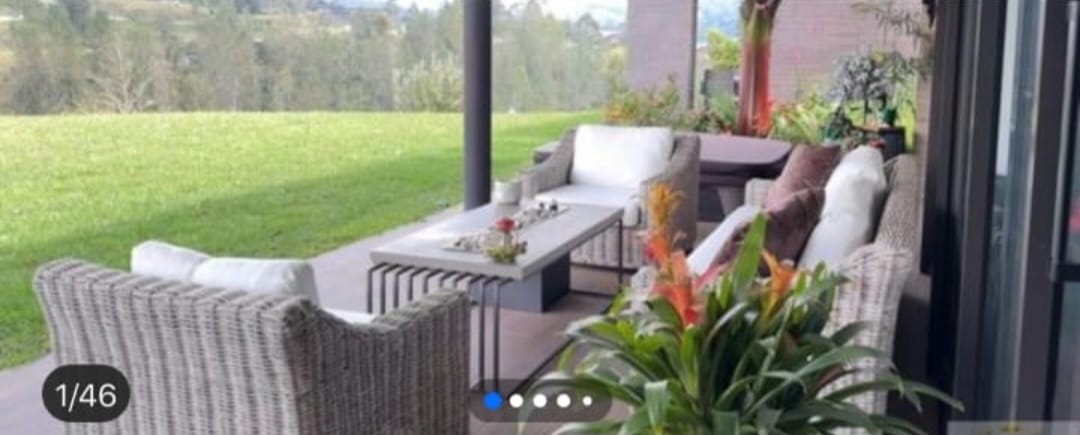 Gran Mansion Campestre en El Retiro con Lote de 2.750m2