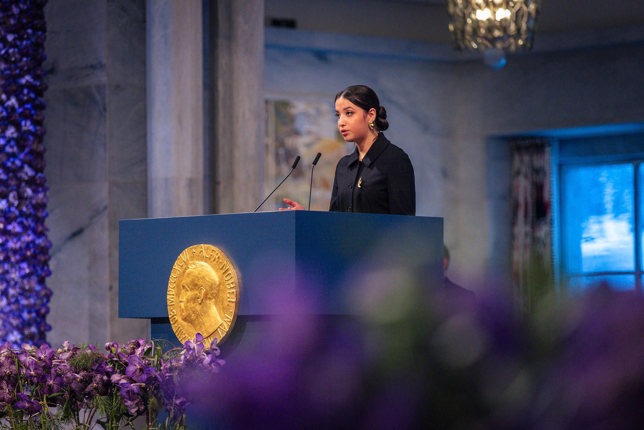 Kiana Rahmani during award ceremony