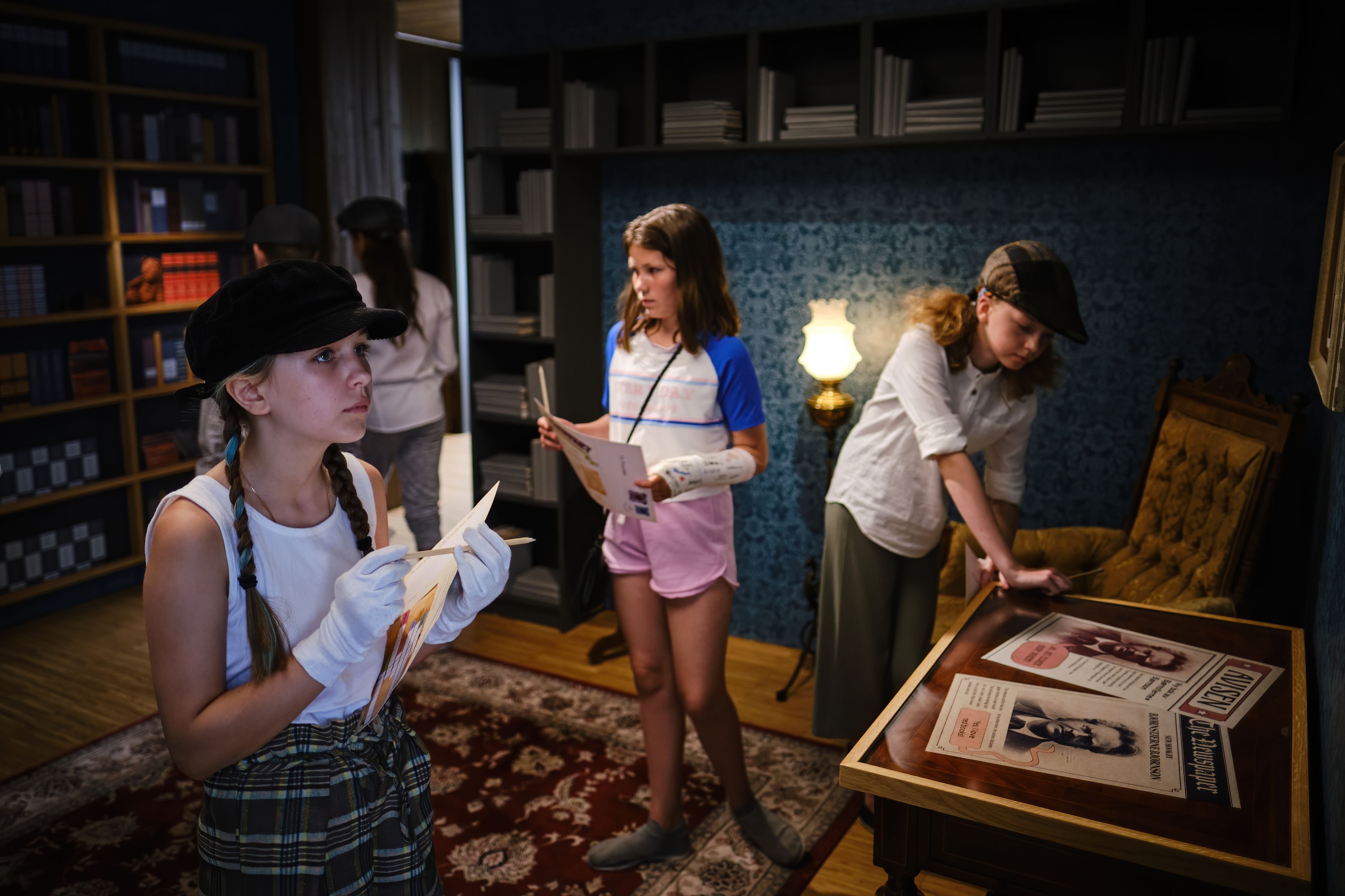 children in the museum , the nobel mystery exhibition.