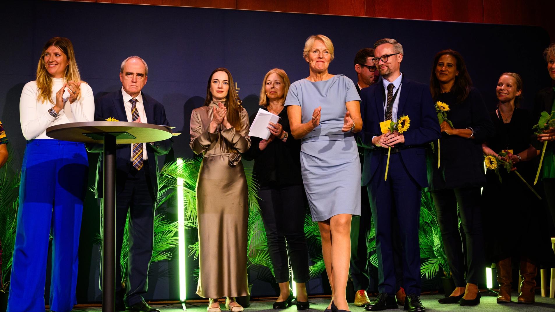 From the conference in 2023, the speakers of the conference on stage.