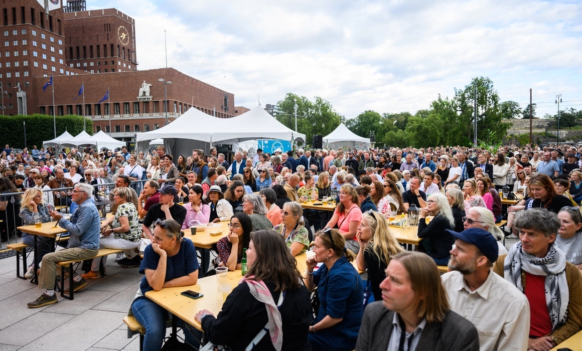 The crowds during the festival