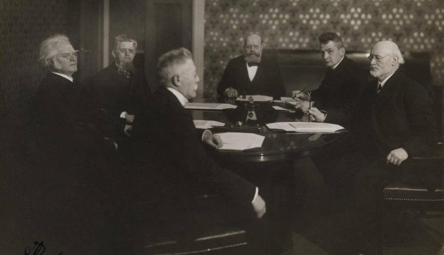 The Norwegian Nobel Committee in 1905