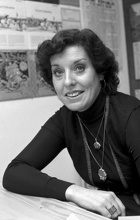 Betty williams portrait