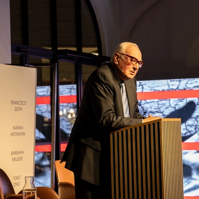 orwells son on stage speaking