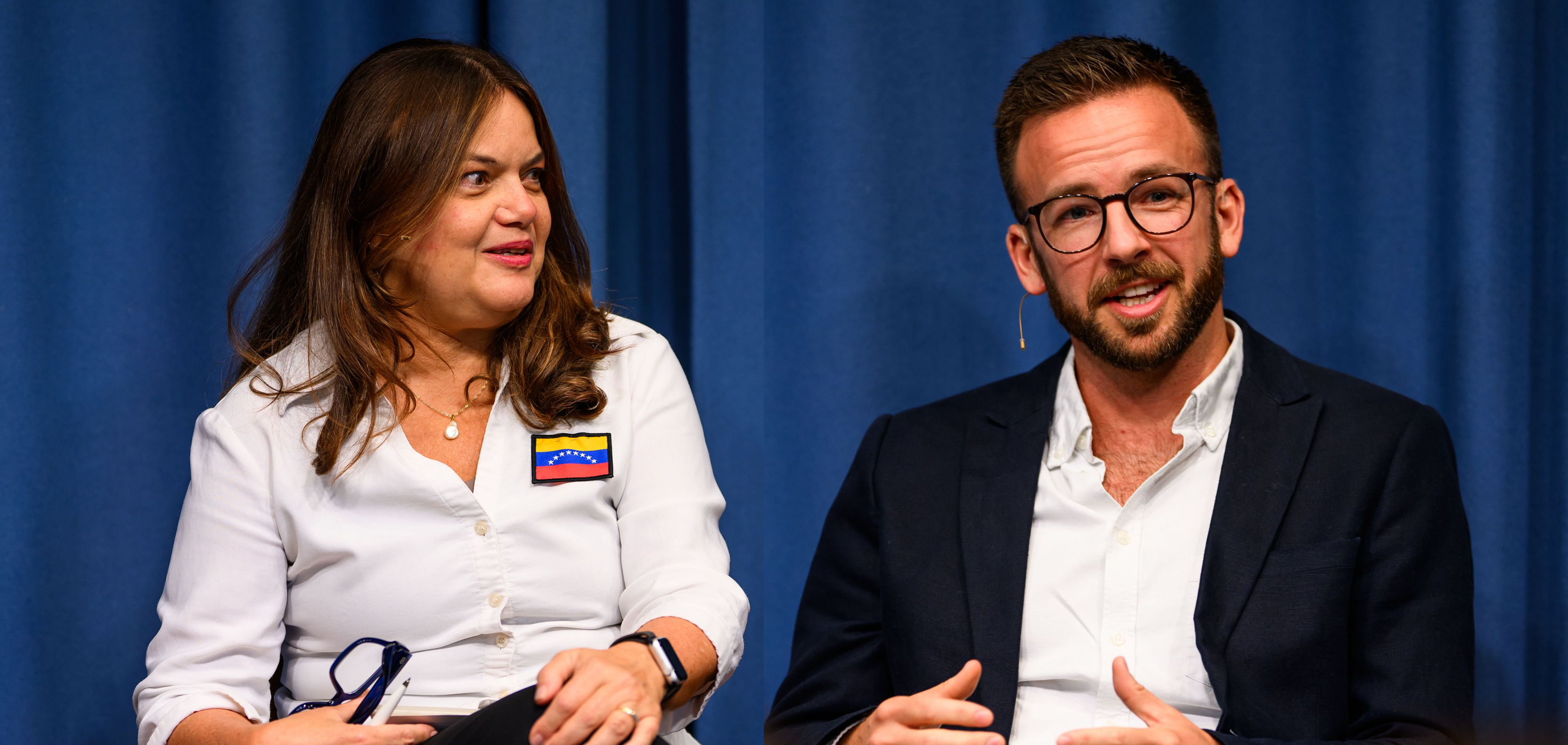 sonia og frank på scenen i panelsamtale