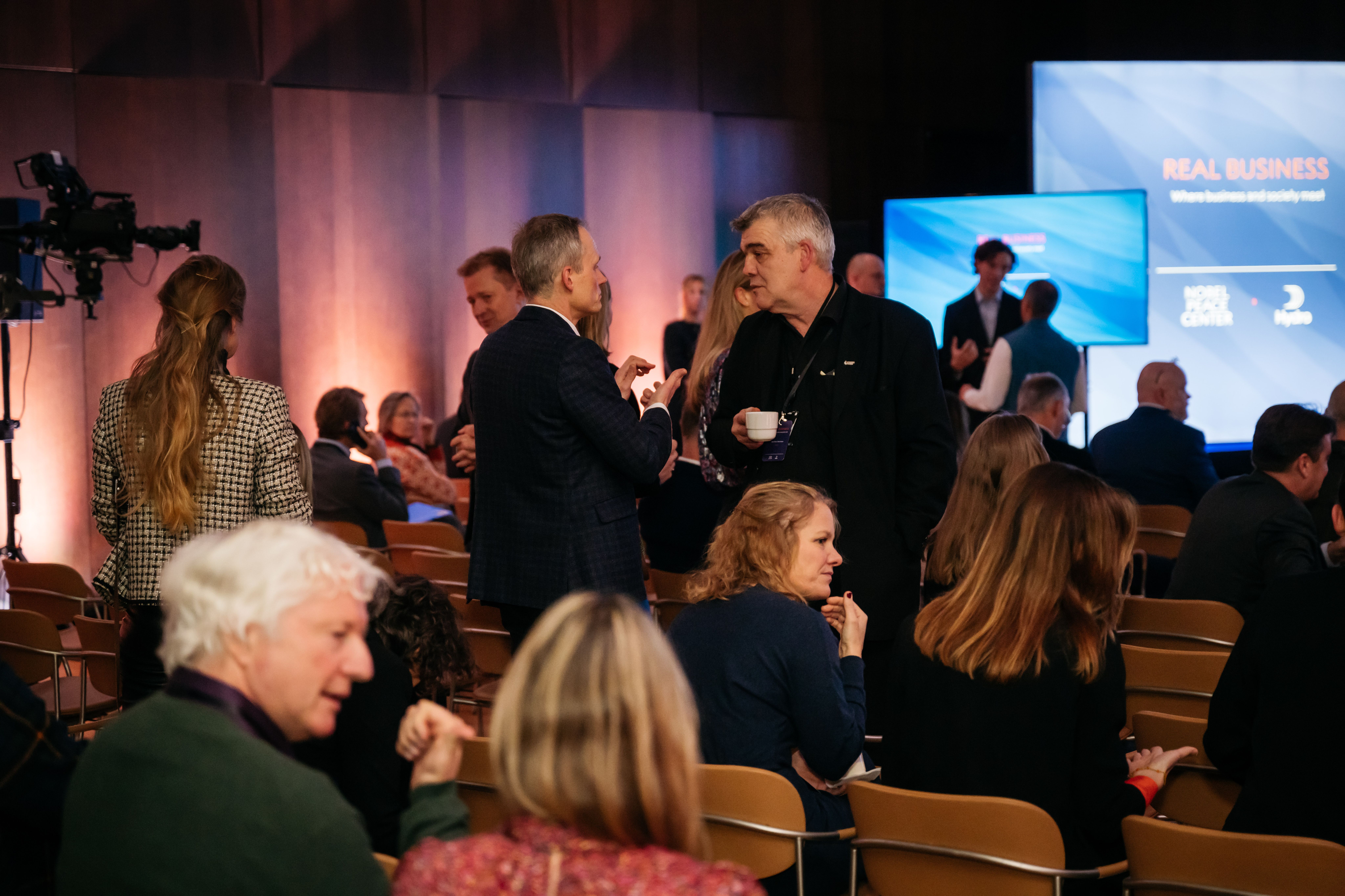 fra arrangement, publikum og prat