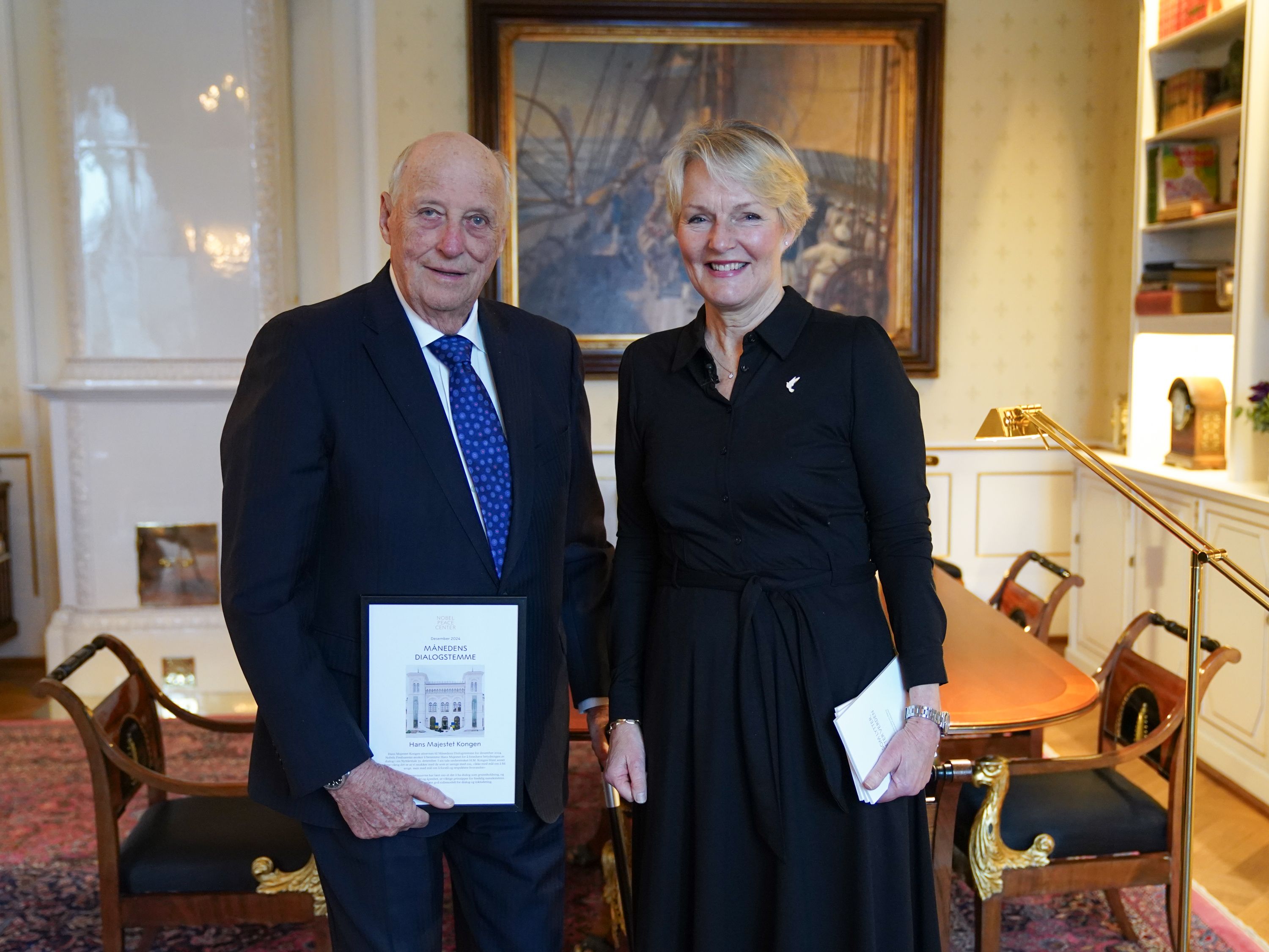 Hans Majestet Kongen og Kjersti Fløgstad