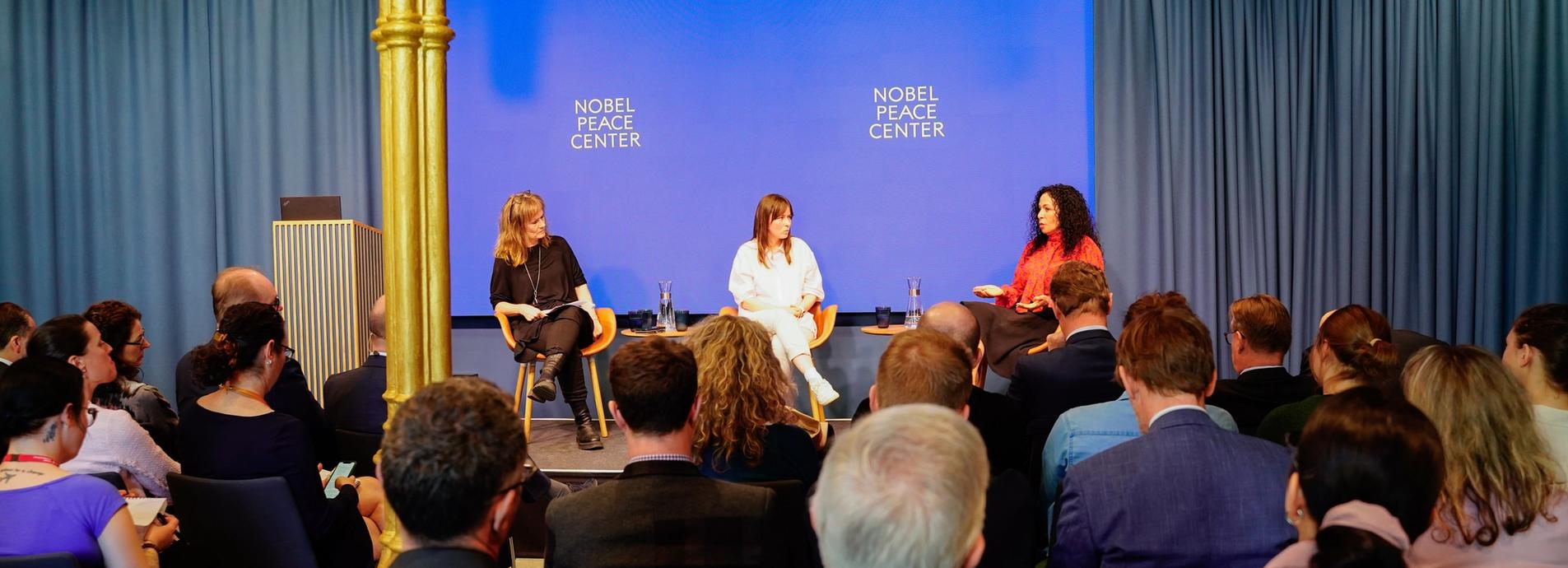 Scenen og den store skjermen på Mandela passer godt til blant annet panelsamtaler, presentasjoner, og filmvisninger.