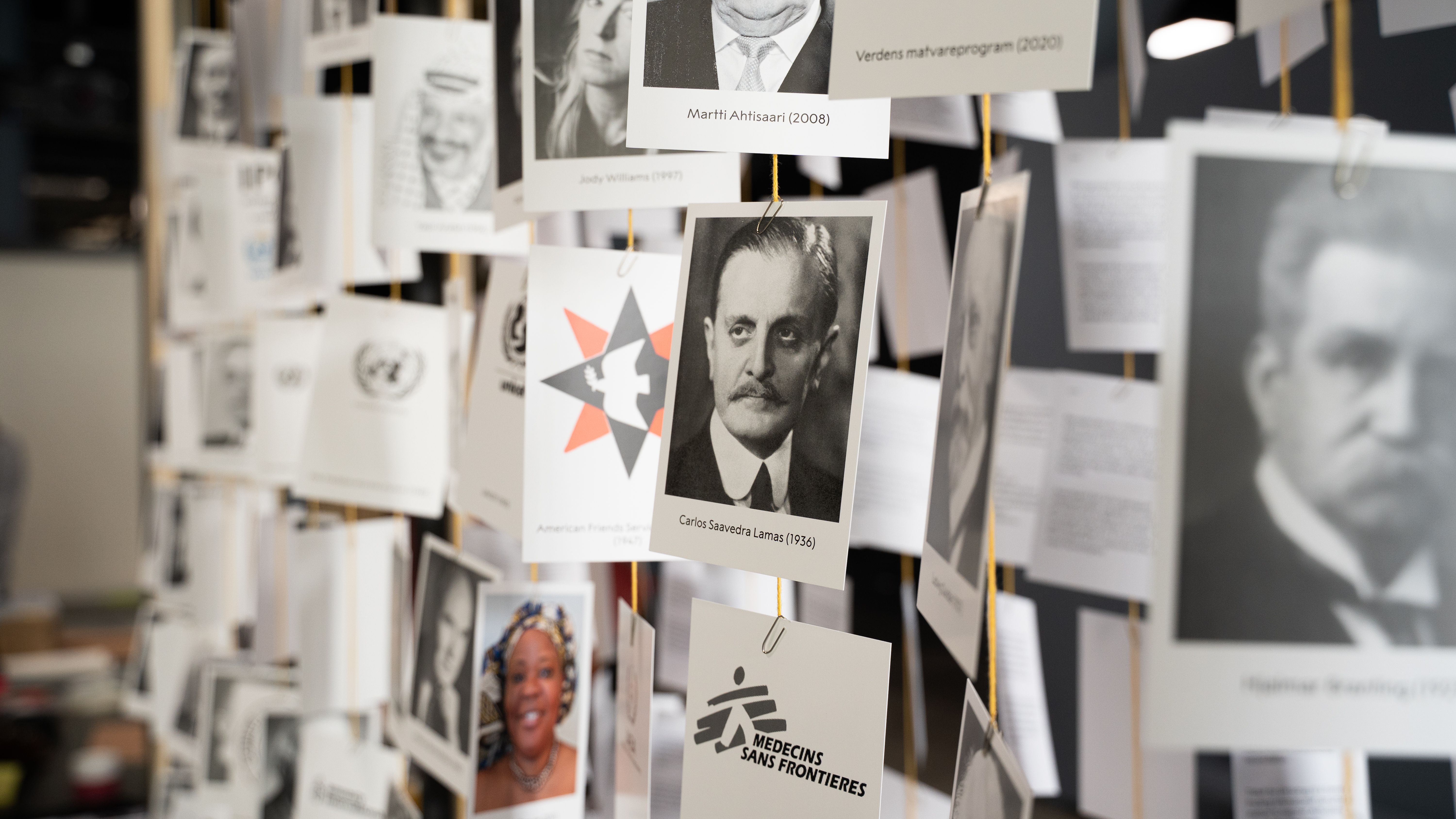 Fra labratoriet, bilder av fredsprisvinnere