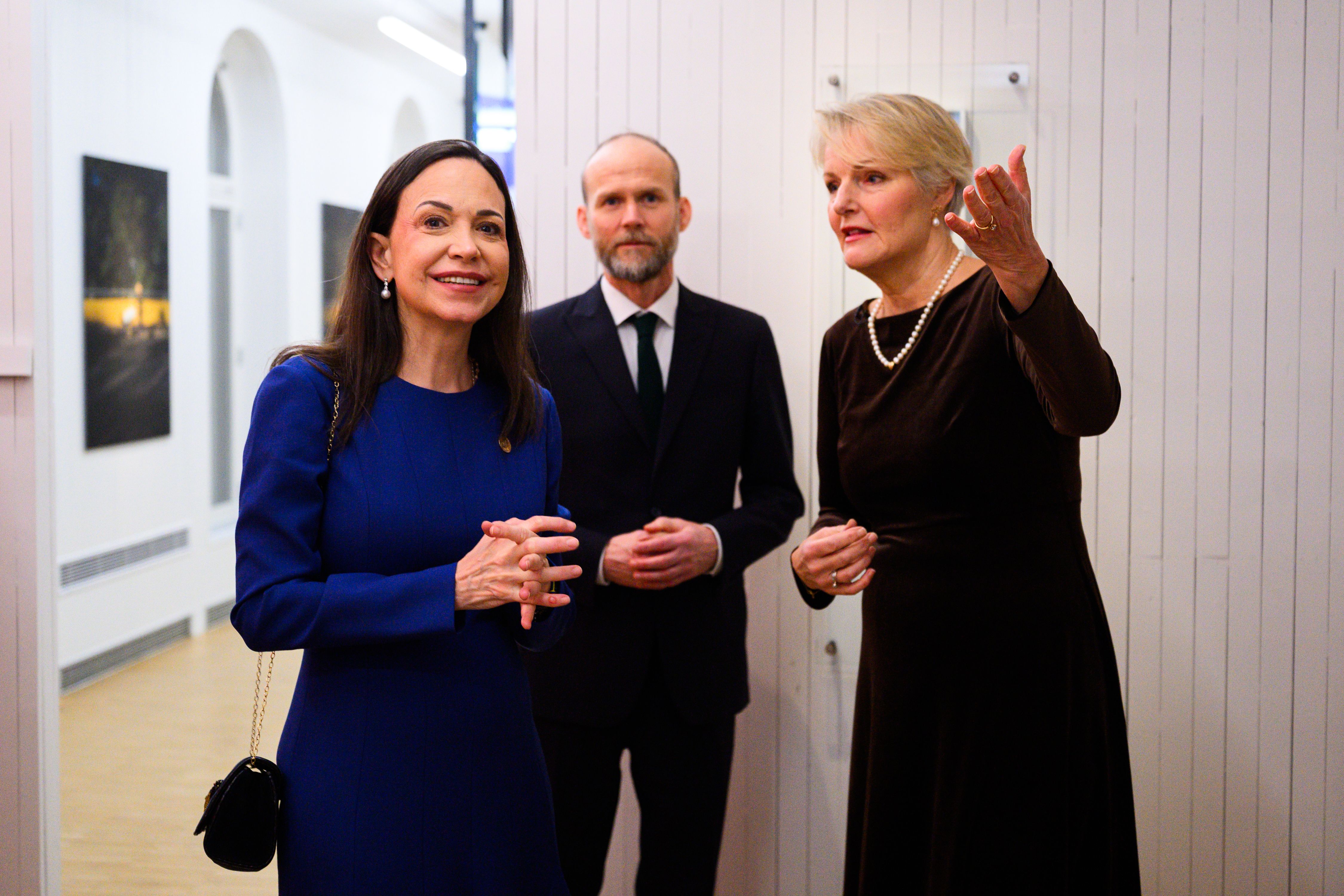 Maria Corina Machado med Kjersti Fløgstad på Nobels Fredssenter