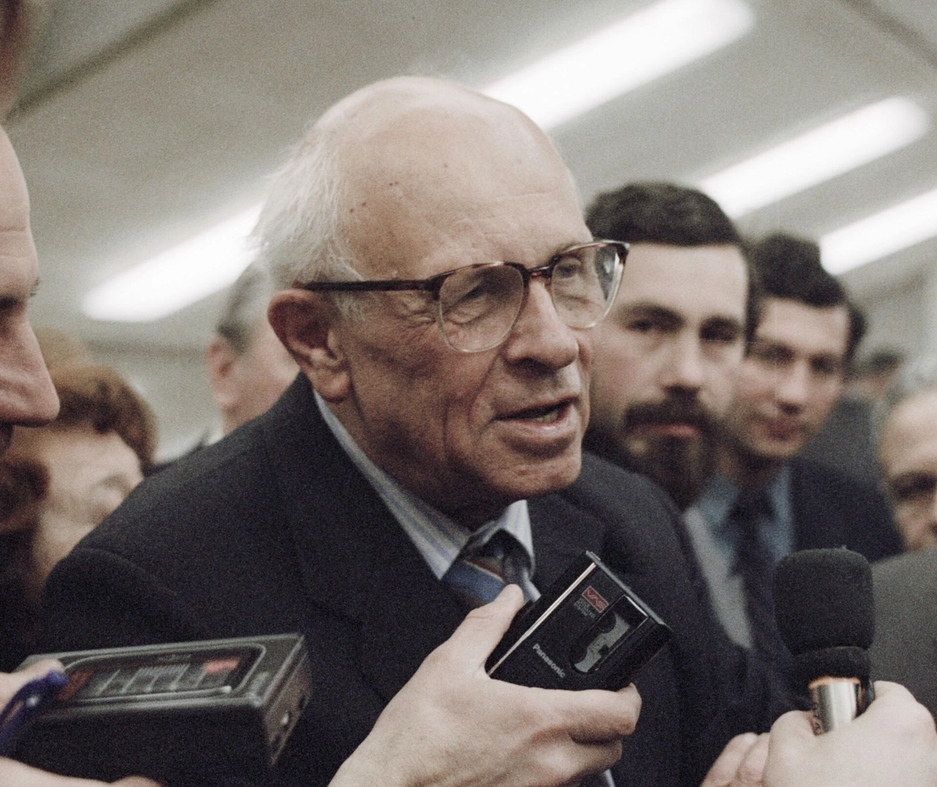 Sakharov som blir intervjuet