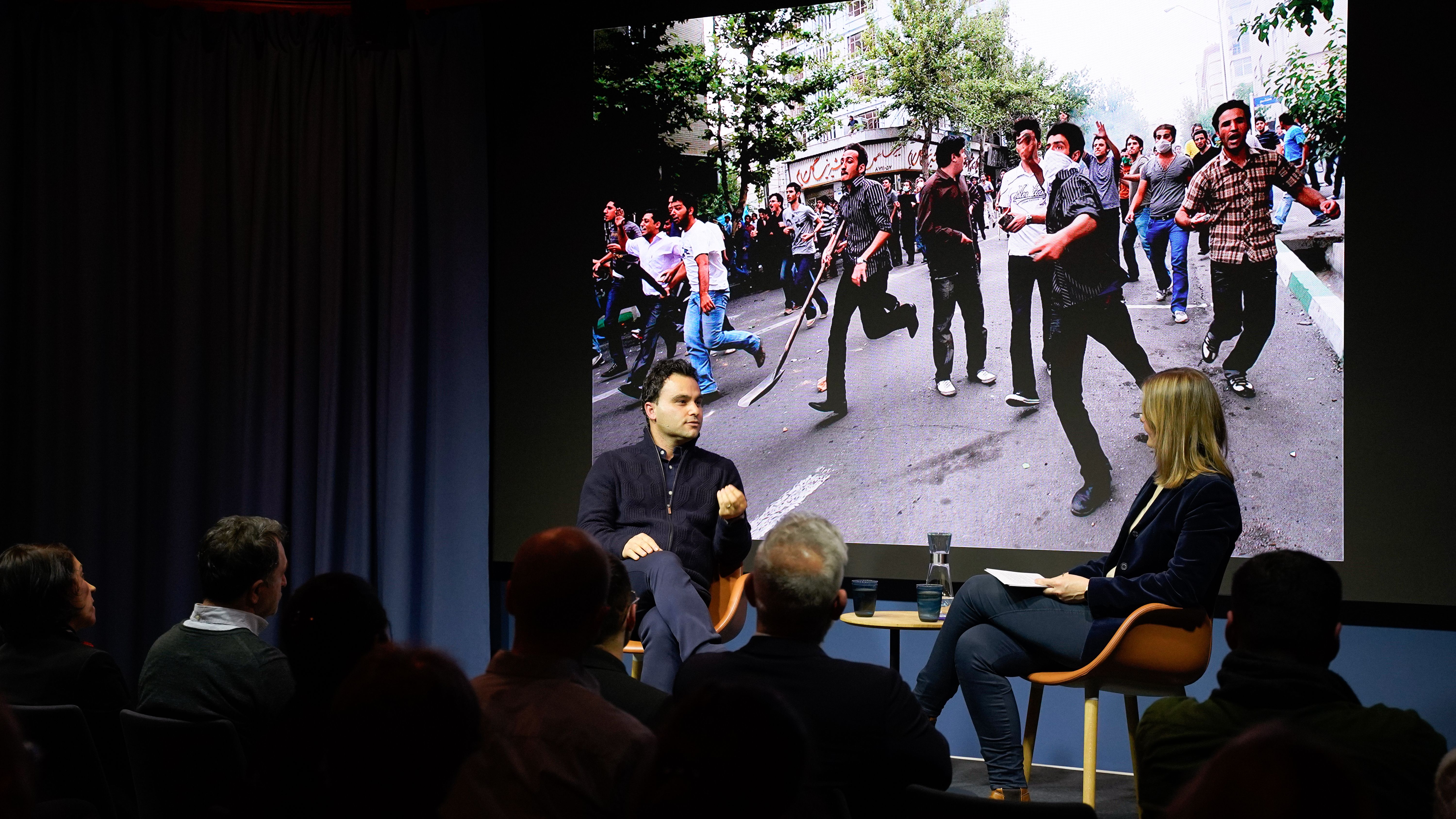 Fra et øye for et øye, med Javad Parsa og Ingvill Bryn Rambøl