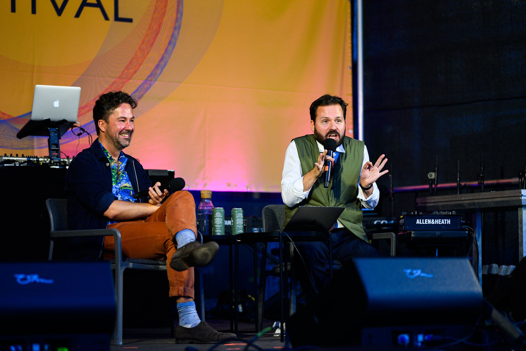 Hasse og Tophe på scenen