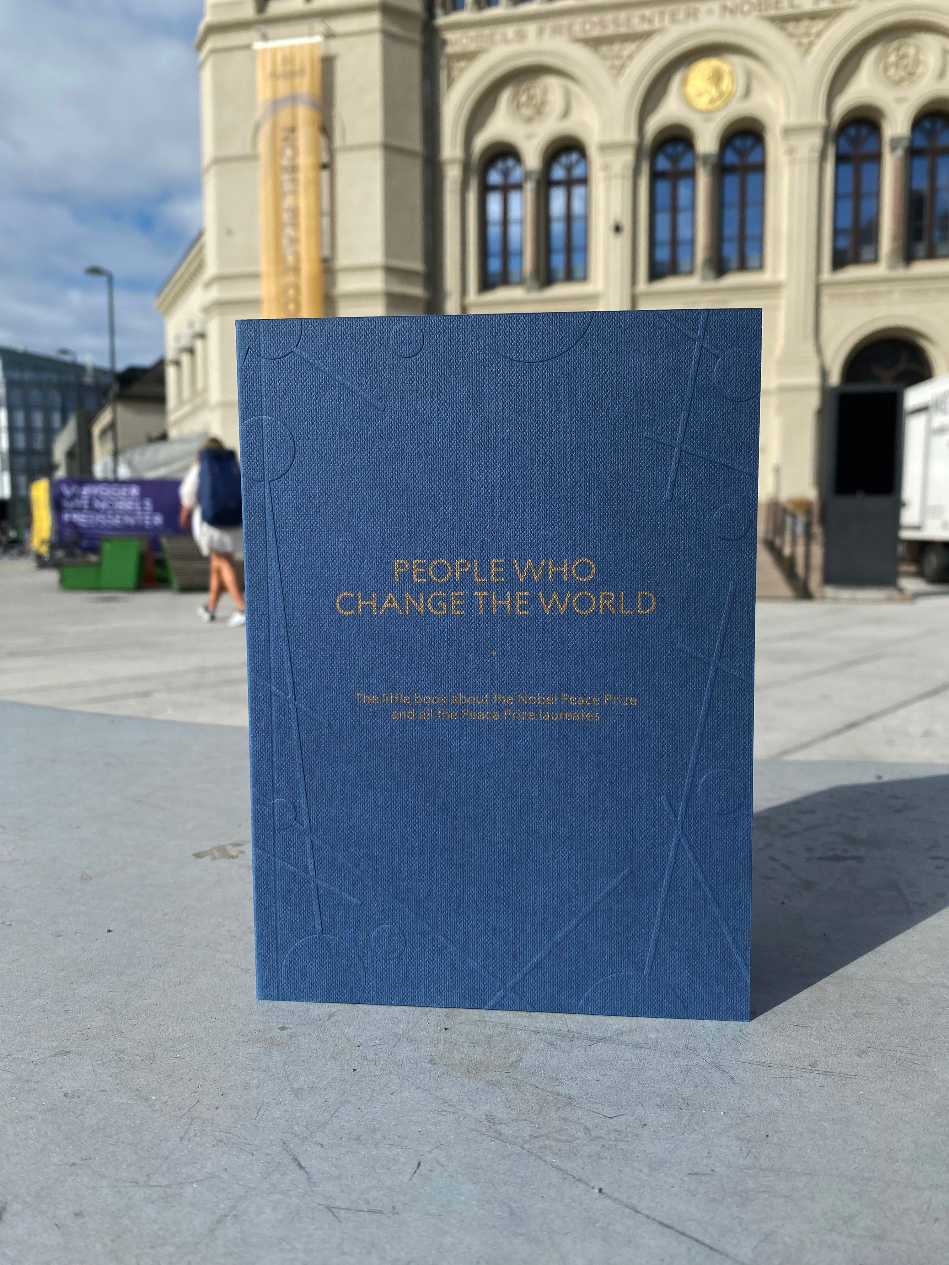 the people who change the world bok