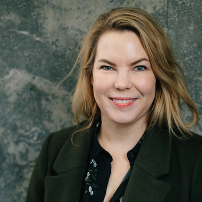 portrett av paneldeltager i arrangementet.