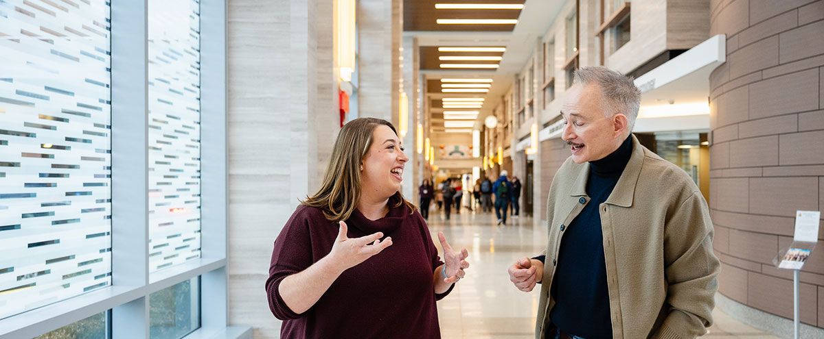Dr. Allison Hockman speaking with a patient as part of the Complete Concierge Care model