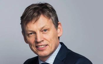 Sivilombudsmann Aage Thor Falkanger ber kommunen trekke advarsel. (Foto: NTB Scanpix)