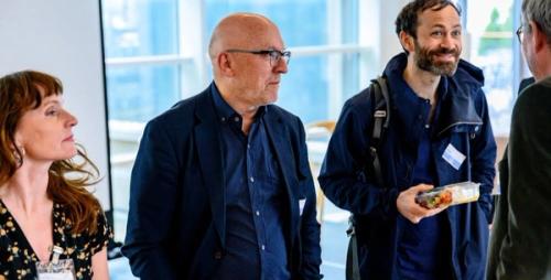 Omdal-utvalget fikk innspill på mandag fra flere i pressen. Fra venstre: Anki Gerhardsen, Sven Egil Omdal og Simen Sætre. (Foto: Eira Lie Jor, Medier24)