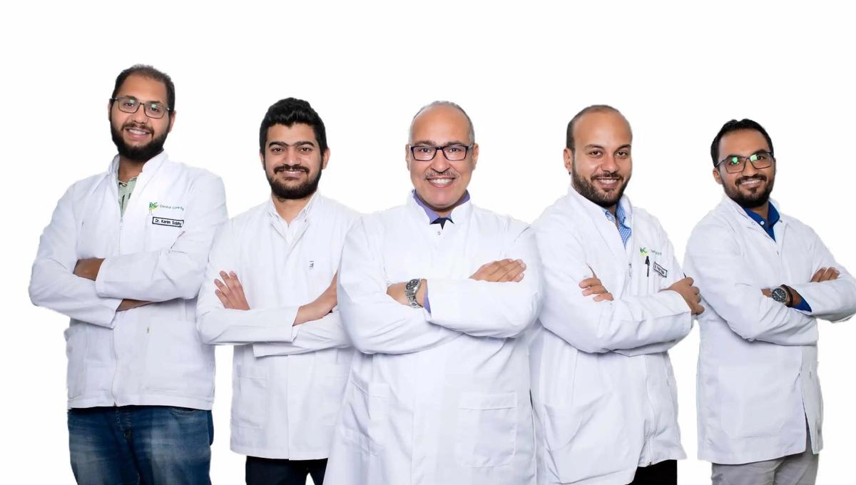 פגישה עם סוכנות שיווק המתמחה במרפאות שיניים
