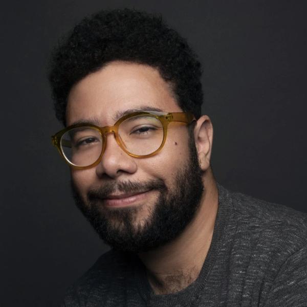 Headshot of Oscar Montoya