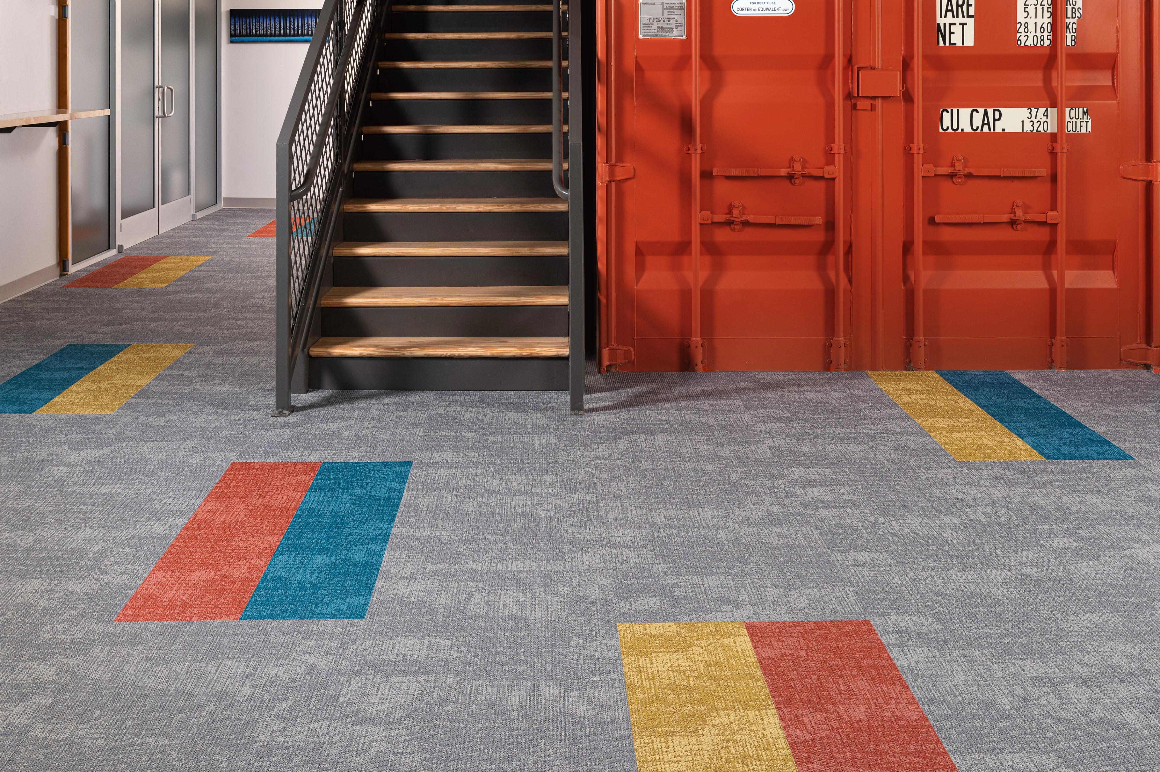 005-J+J-Network-Database with accents.jpg